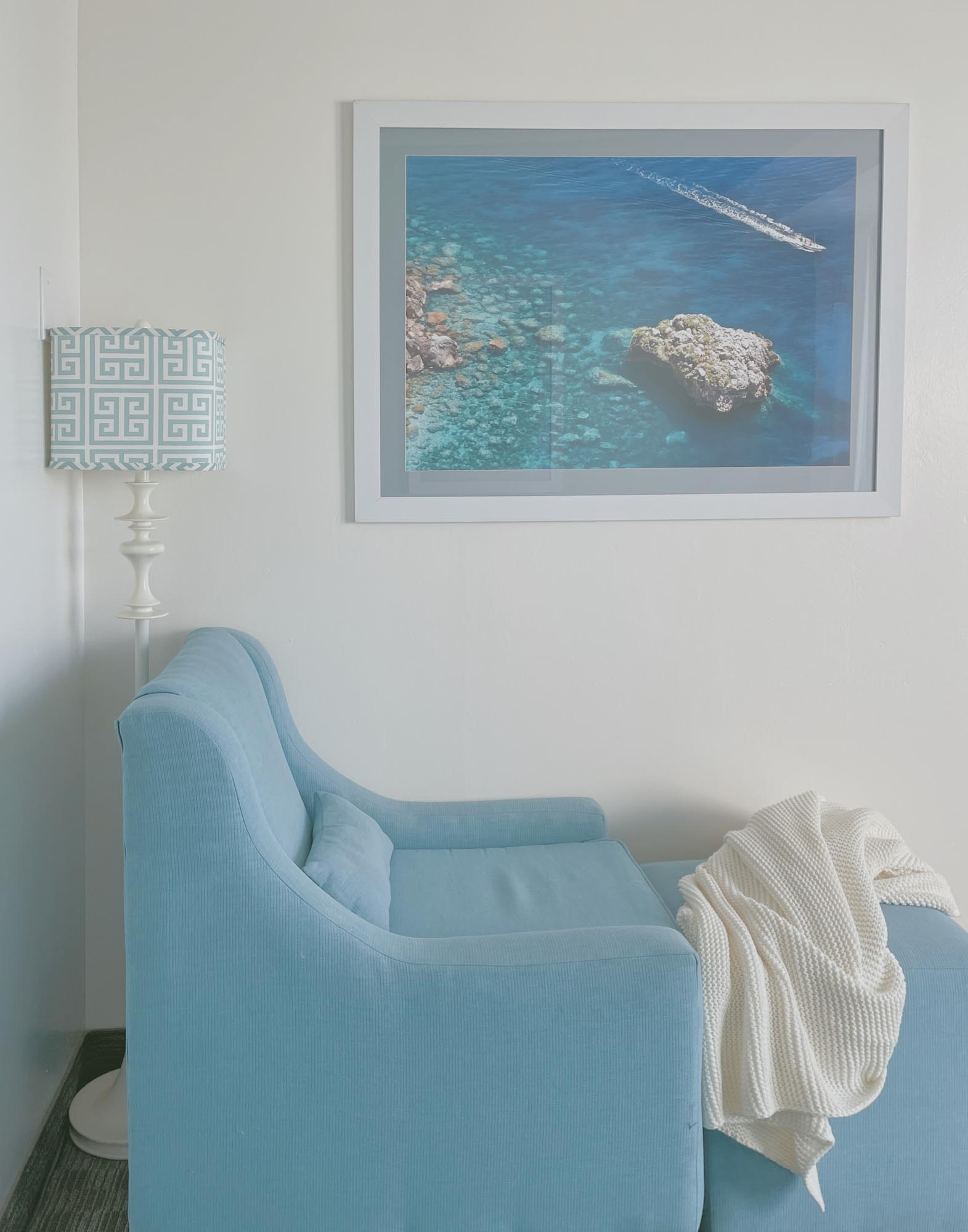 Lounge Area of Beachfront Guestroom with Fireplace